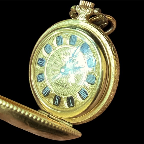 Vintage Brichot 17 Jewels Shockproof Gold Pocket Watch - Picture 9 of 10